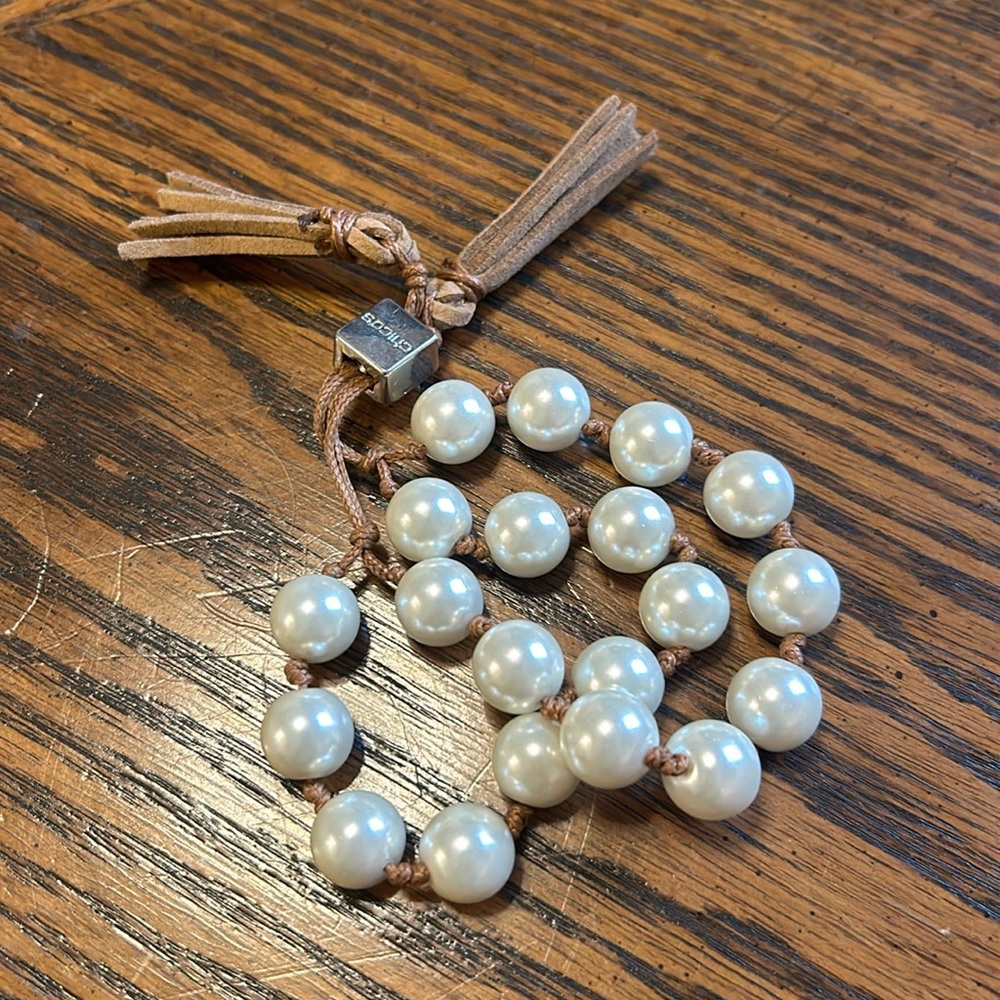 Chicos leather and pearl bracelet